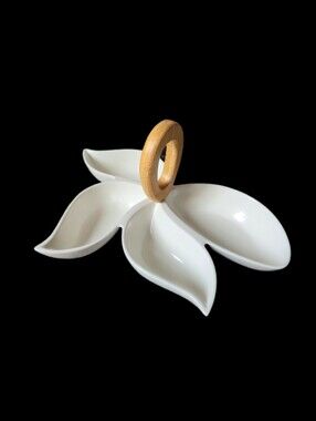 Brandani Italian White Porcelain 4-Leaf Divided Appetizer Dish w/ Bamboo Handle